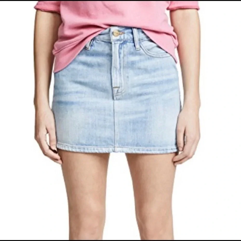 Frame Le Mini Ryde Wash Distressed Denim Skirt
